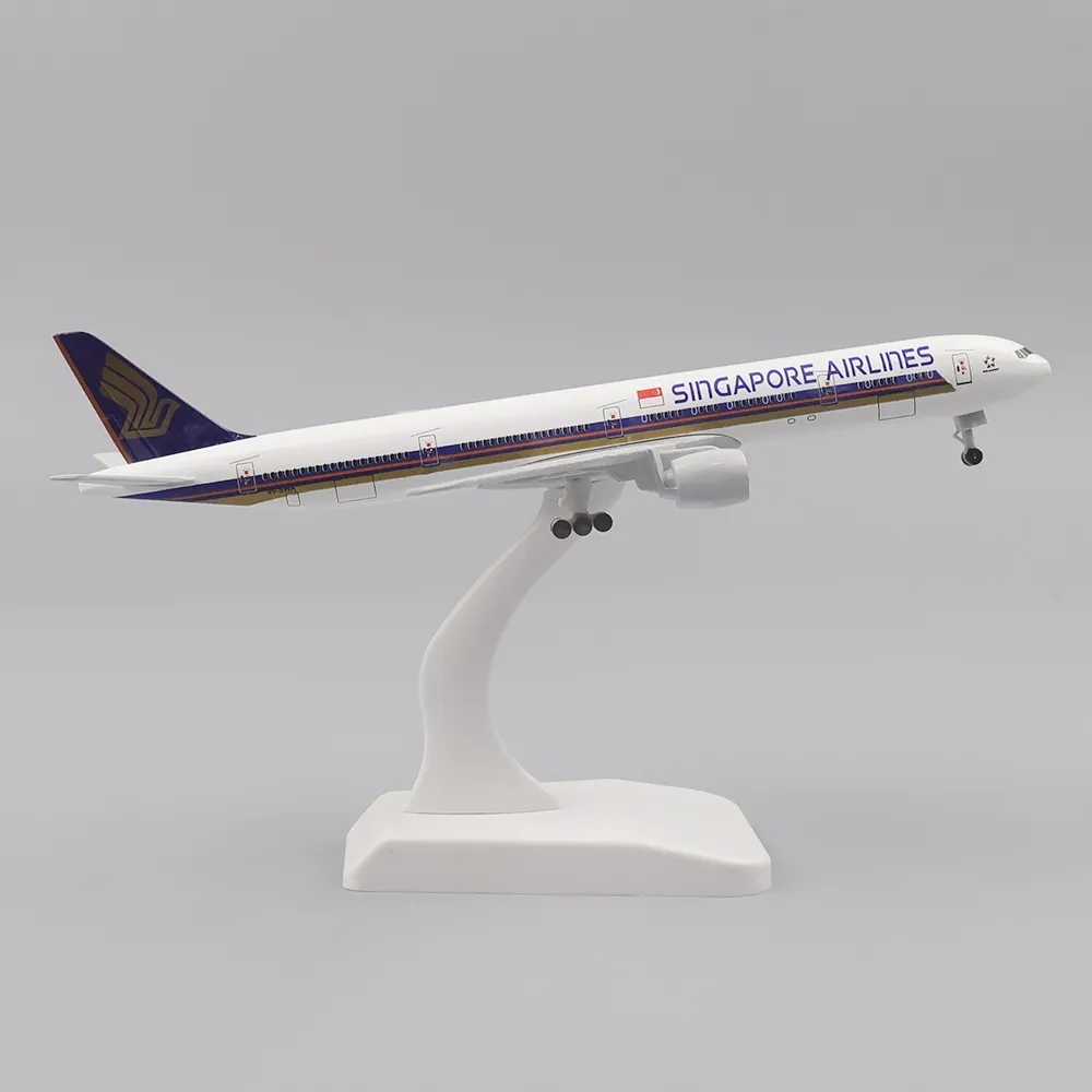 B777 Singapore Airlines Modell - Model Kit Singapore recensione e prezzo