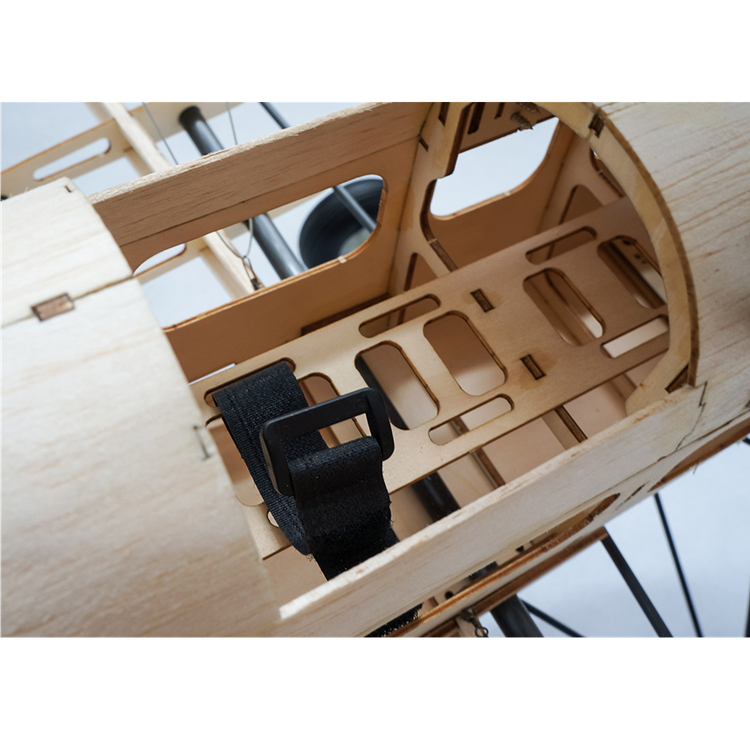 Kit Aeromodelli RC in Legno di - Model Kit Store recensione e prezzo