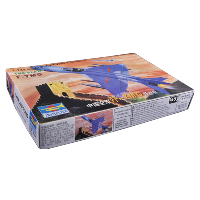 Trumpeter 01327 Scala 1/144 PL - Model Kit Jet recensione e prezzo