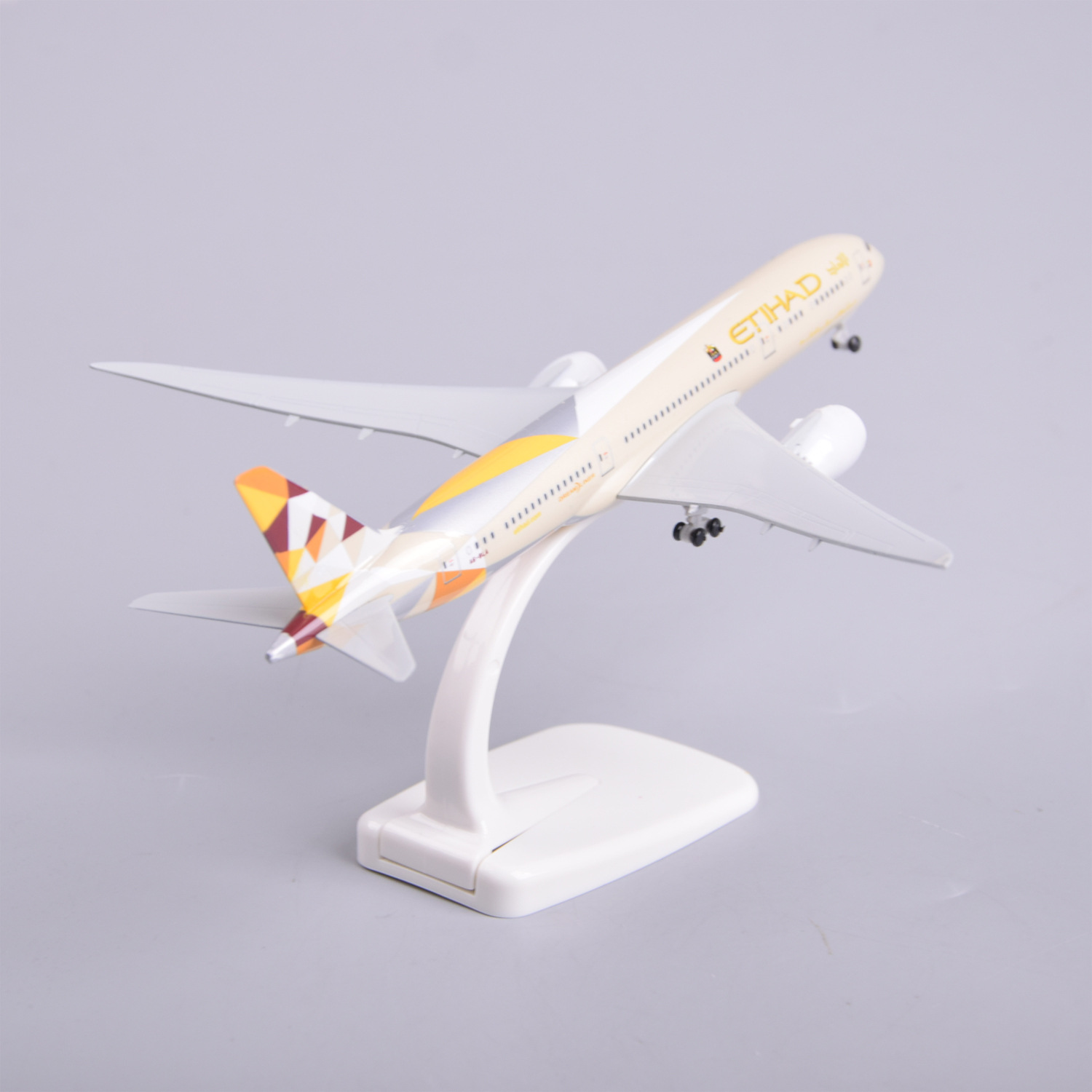 Modellino in Scala 1/300 di Ae - Model Kit Store recensione e prezzo