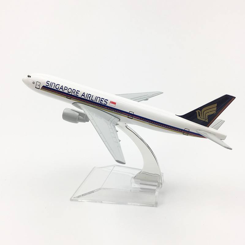 Modellino in Metallo di Aereo  - Model Kit Singapore recensione e prezzo