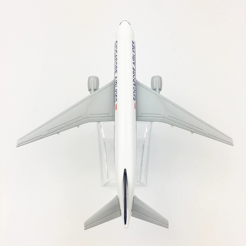 Modellino in Metallo di Aereo  - Model Kit Singapore recensione e prezzo