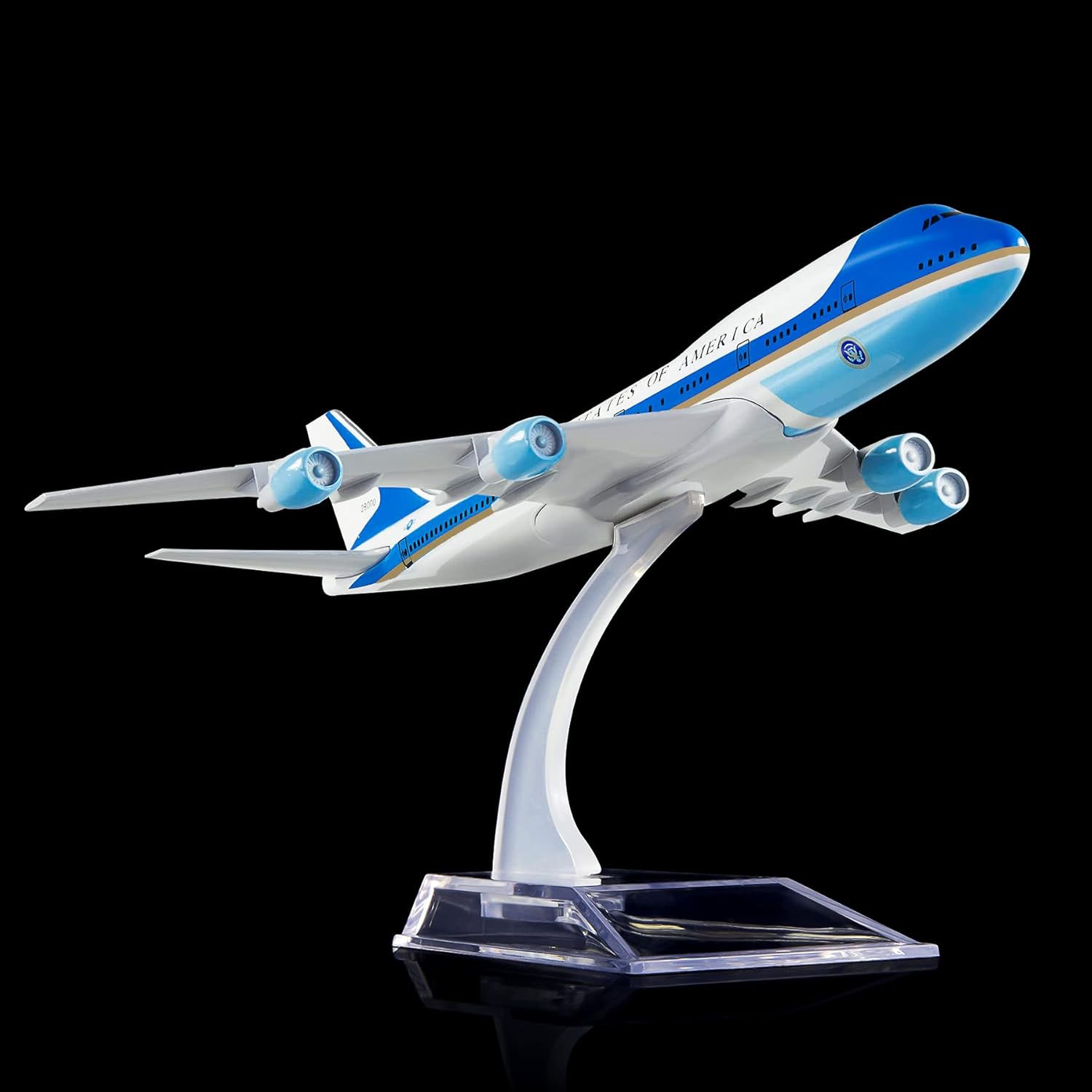 Modellino in Scala 1/400 di Ai - Model Kit Store recensione e prezzo