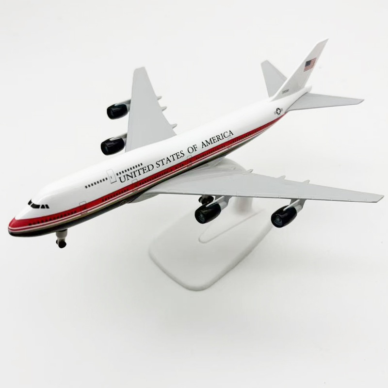 Nuovo modello di aeroplano Air - Model Kit Store recensione e prezzo