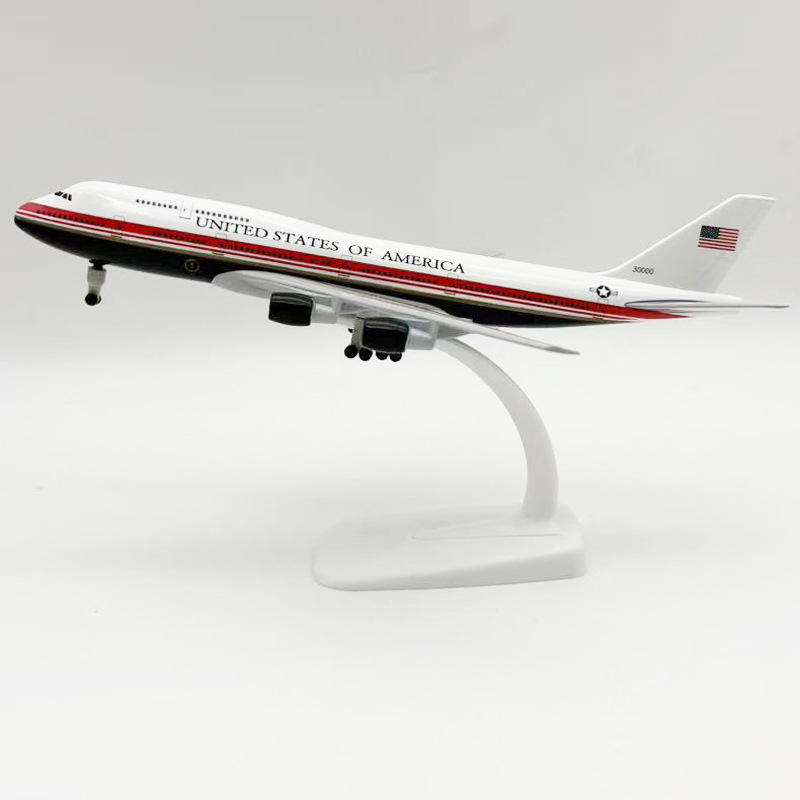 Nuovo modello di aeroplano Air - Model Kit Store recensione e prezzo